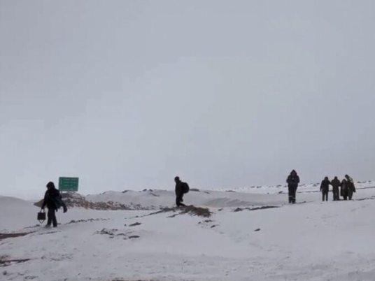 Brasileiros são resgatados após ficarem presos por nevasca no Chile